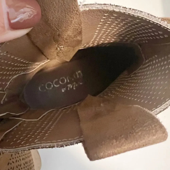 COCONUT by MATISSE Back Road Perforated Western Ankle Boots size 8.5 - Picture 7 of 11